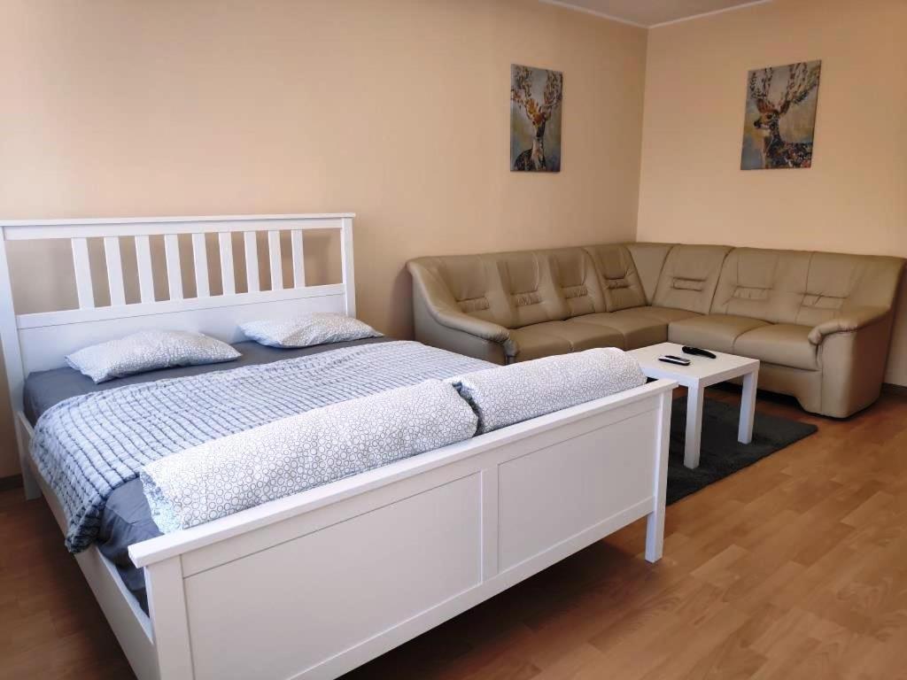 Koelcsey Apartman Apartment Szekszárd Екстериор снимка